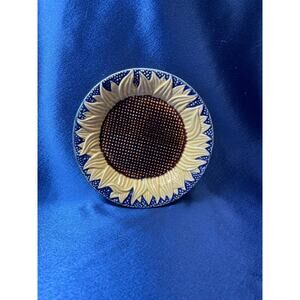 Small Metropolitan Sunflower Textured Bottom Garlic Dish